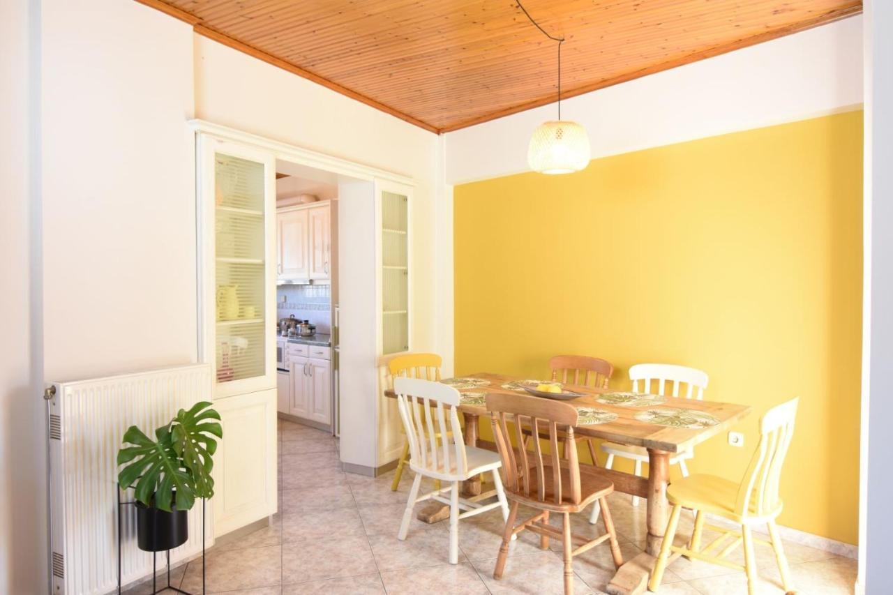The Yellow Art Home カラマタ エクステリア 写真